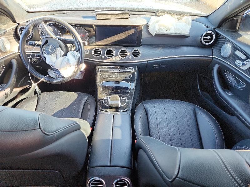 2017 MERCEDES-BENZ E 300 4MATIC 8