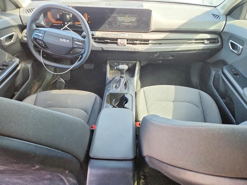 2025 KIA K4 LXS 8