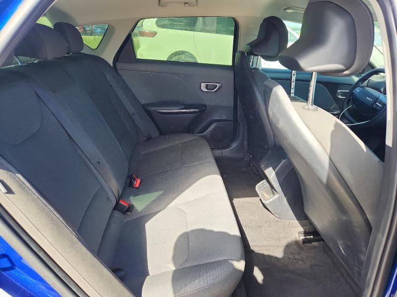 2025 KIA K4 LXS 10