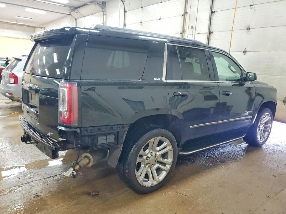 2018 GMC YUKON SLT 3