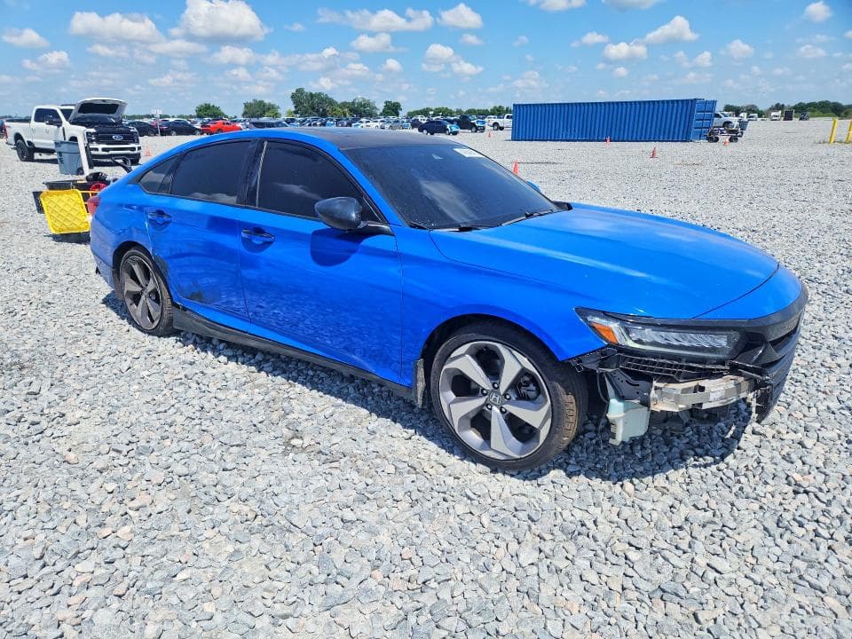 2018 HONDA ACCORD TOURING 4