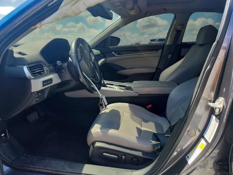 2018 HONDA ACCORD TOURING 7