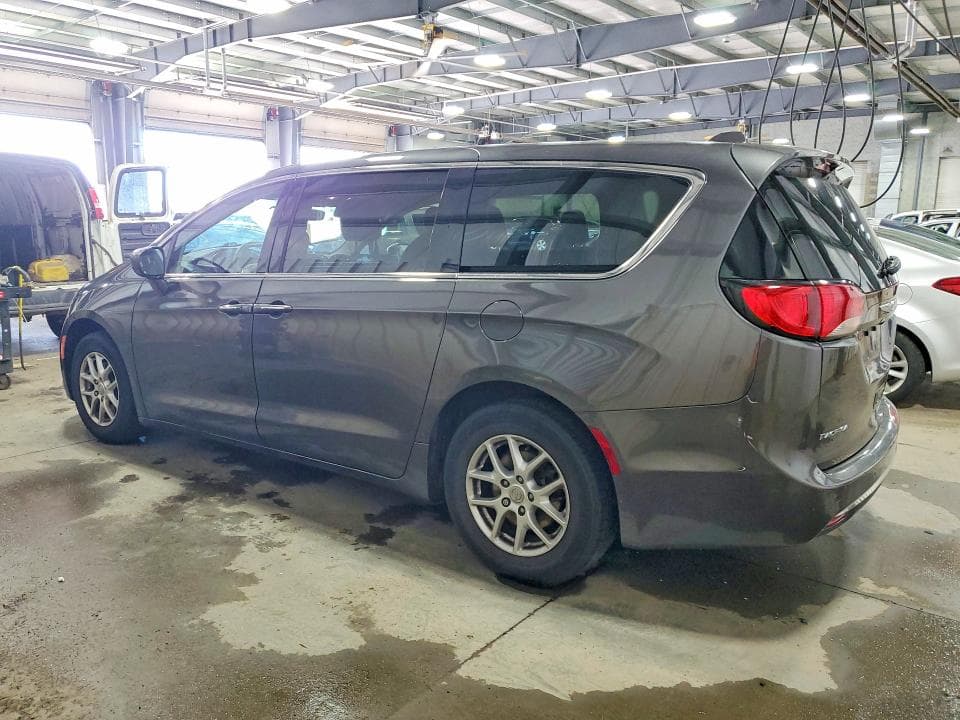 2020 CHRYSLER PACIFICA TOURING TOURING 2