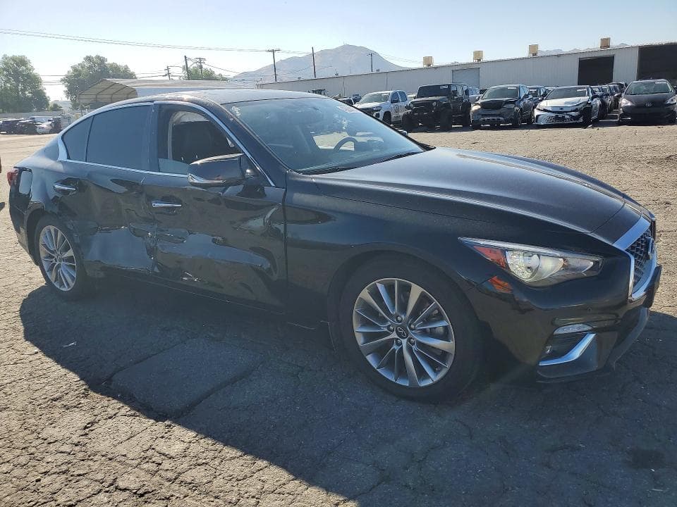 2023 INFINITI Q50 LUXE 4