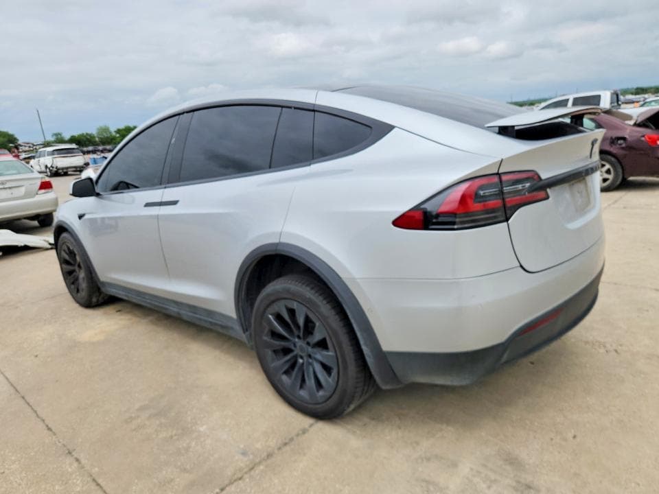 2017 TESLA MODEL X 2