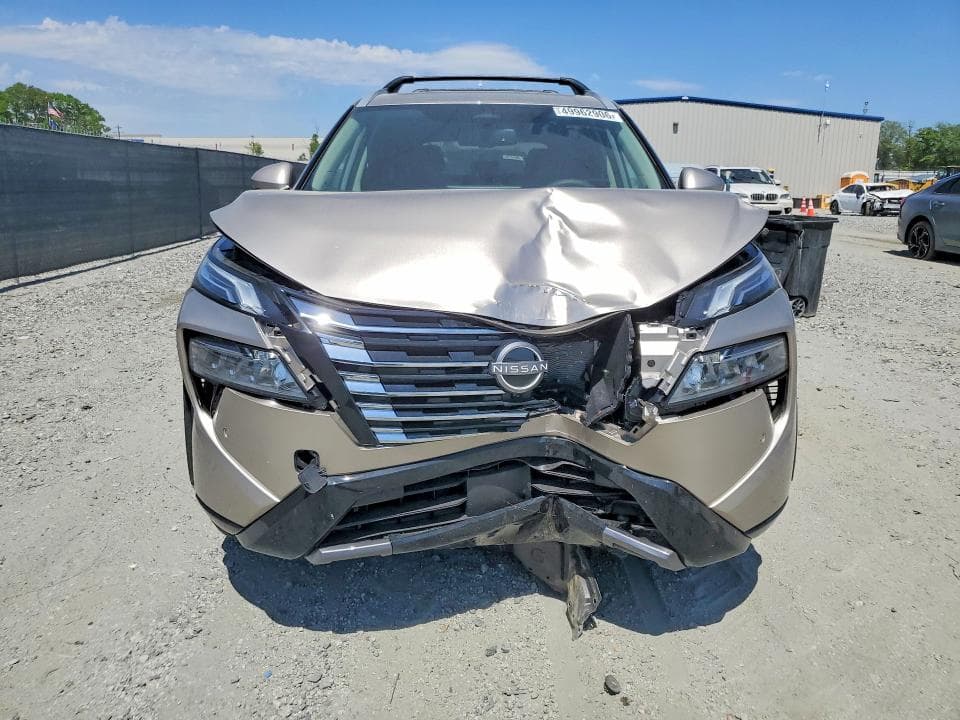 2026 NISSAN ROGUE PLATINUM PLATINUM 5