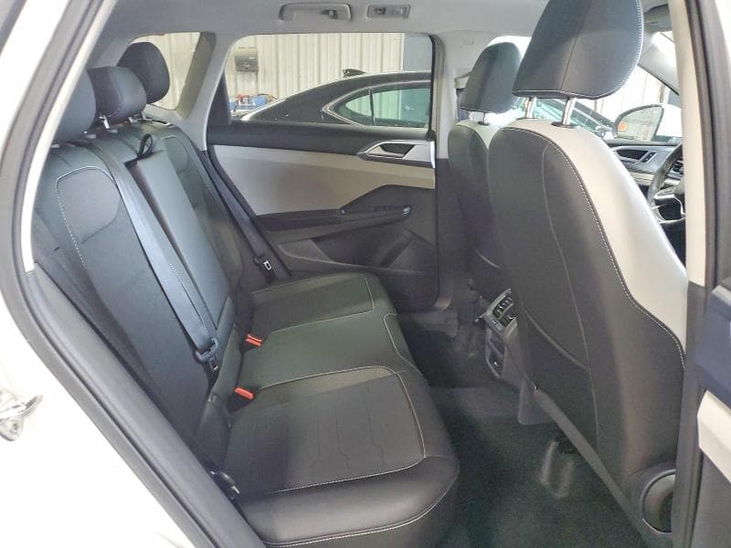 2023 VOLKSWAGEN TAOS SE SE 10