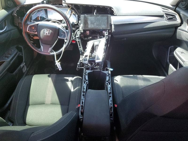 2018 HONDA CIVIC EX 8