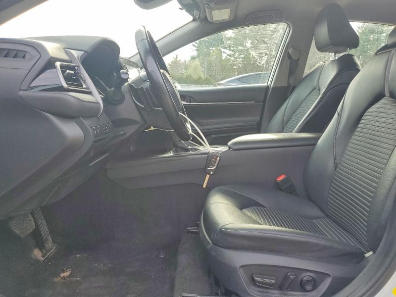 2022 TOYOTA CAMRY SE 7