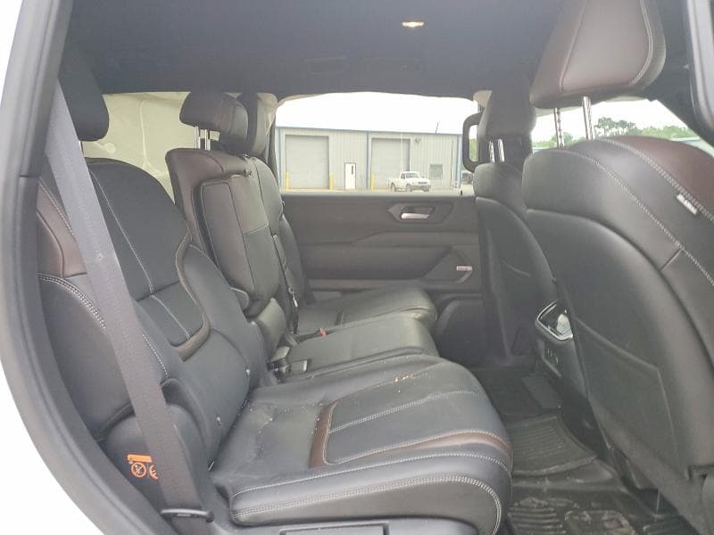 2025 NISSAN ARMADA SL SL 11