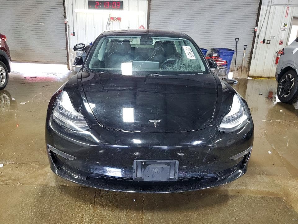 2019 TESLA MODEL 3 5