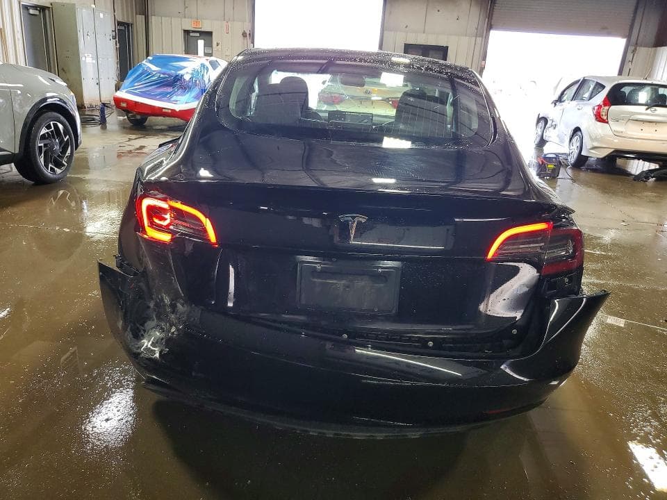 2019 TESLA MODEL 3 6