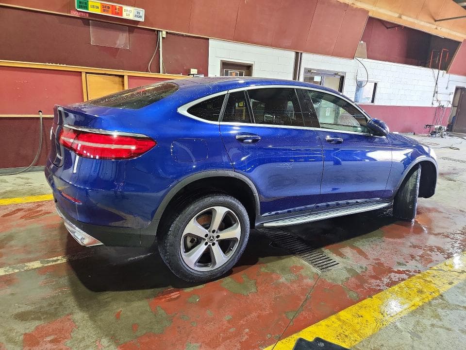 2019 MERCEDES-BENZ GLC COUPE 300 4MATIC 3