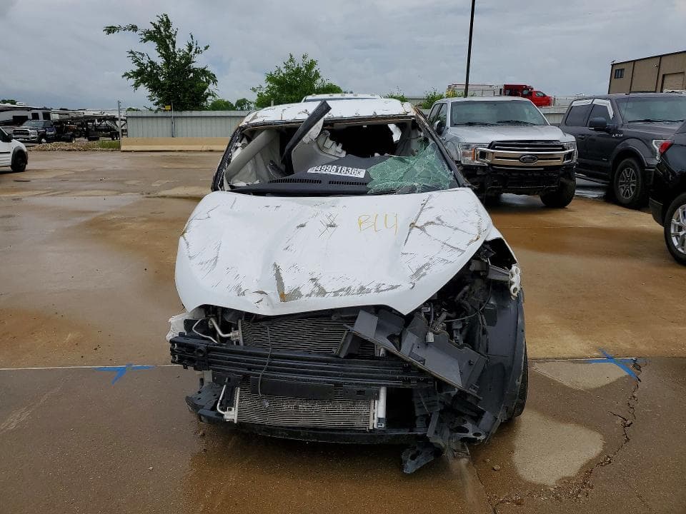 2024 NISSAN KICKS S S 5