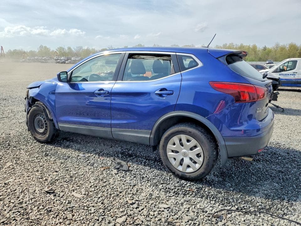 2019 NISSAN ROGUE SPORT S 2
