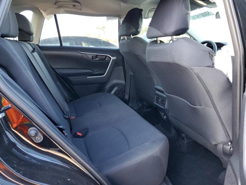 2025 TOYOTA RAV4 LE 11