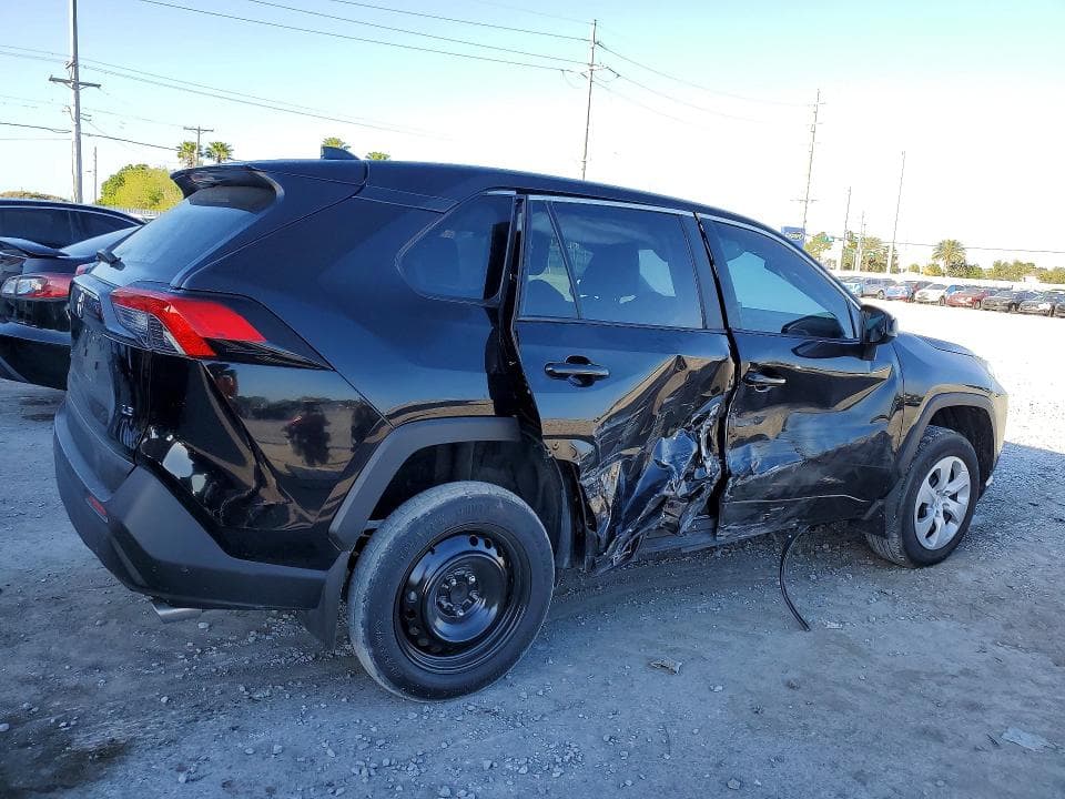 2025 TOYOTA RAV4 LE 3