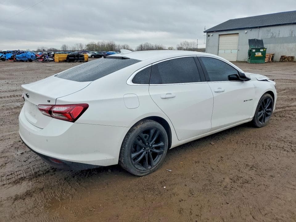2022 CHEVROLET MALIBU LT 3