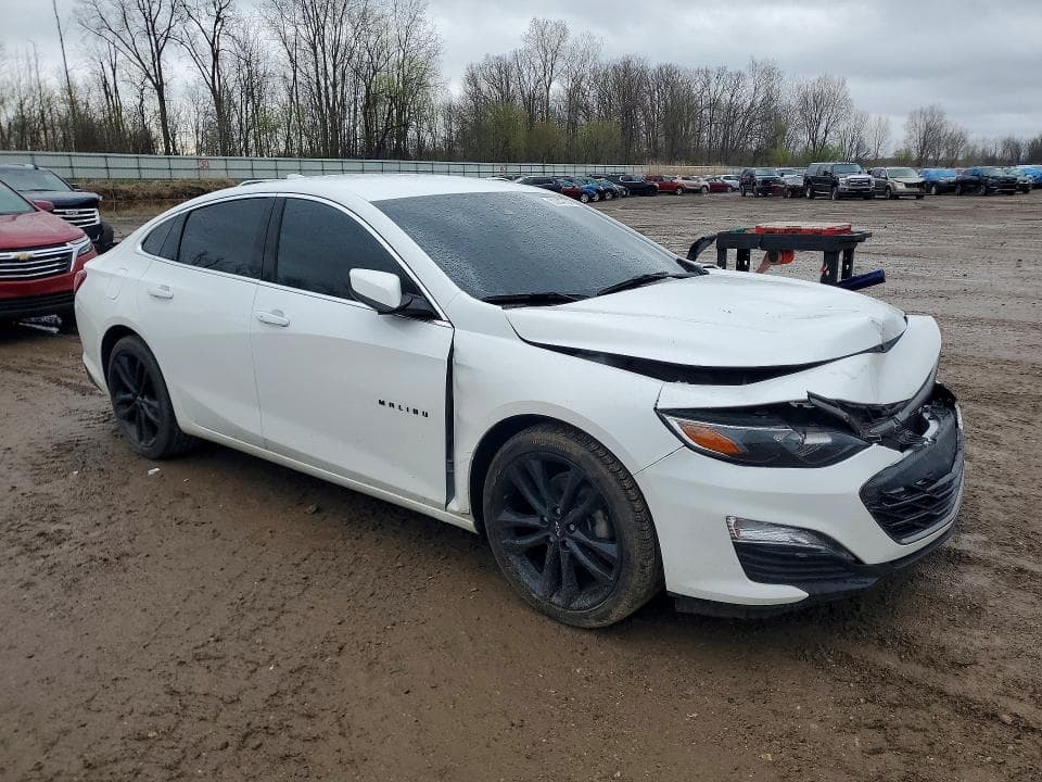 2022 CHEVROLET MALIBU LT 4