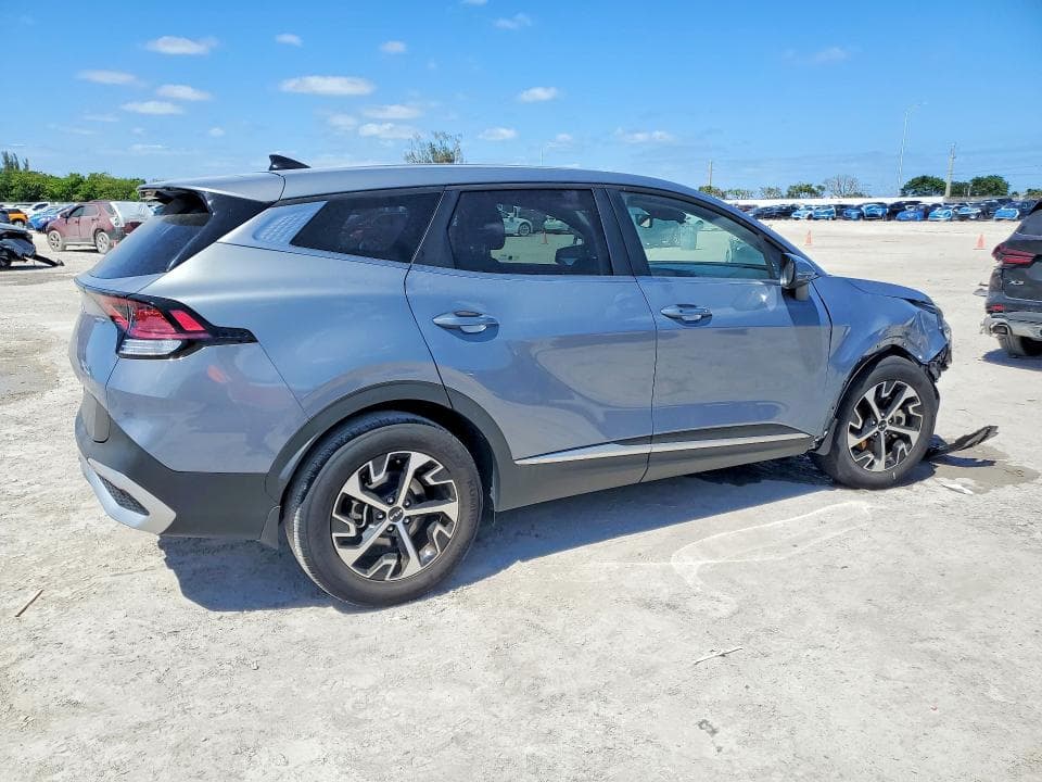 2025 KIA SPORTAGE EX 3
