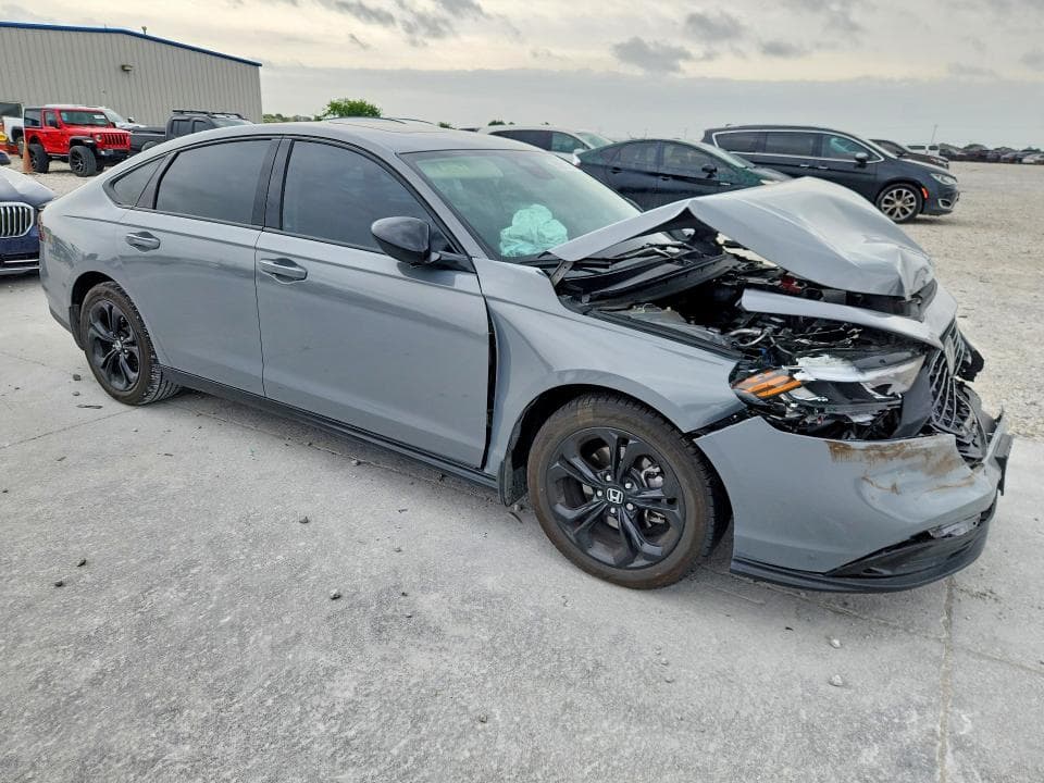 2025 HONDA ACCORD SE SE 4