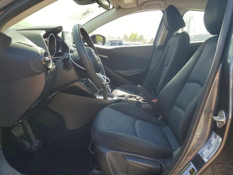 2017 TOYOTA YARIS 7