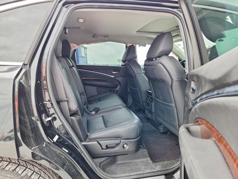 2017 ACURA MDX 11