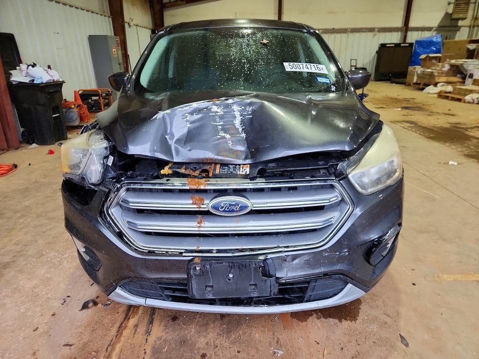 2017 FORD ESCAPE SE 5