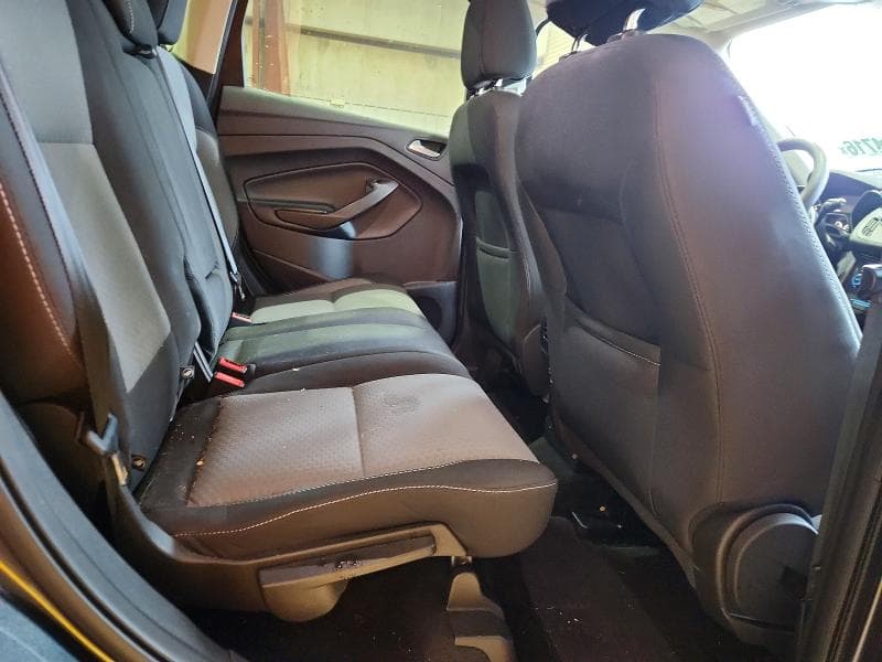 2017 FORD ESCAPE SE 10