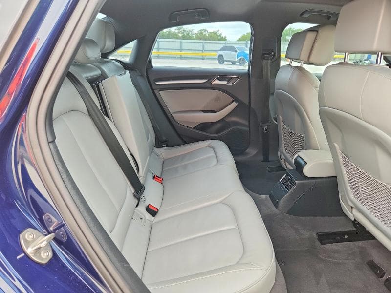 2018 AUDI A3 PREMIUM 10