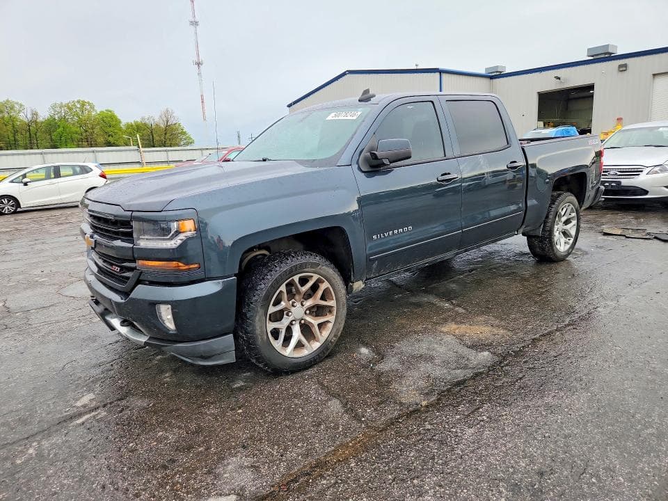 2017 CHEVROLET SILVERADO K1500 LT - 1