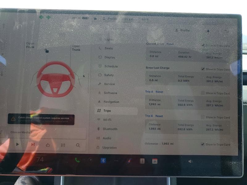 2026 TESLA MODEL Y 9
