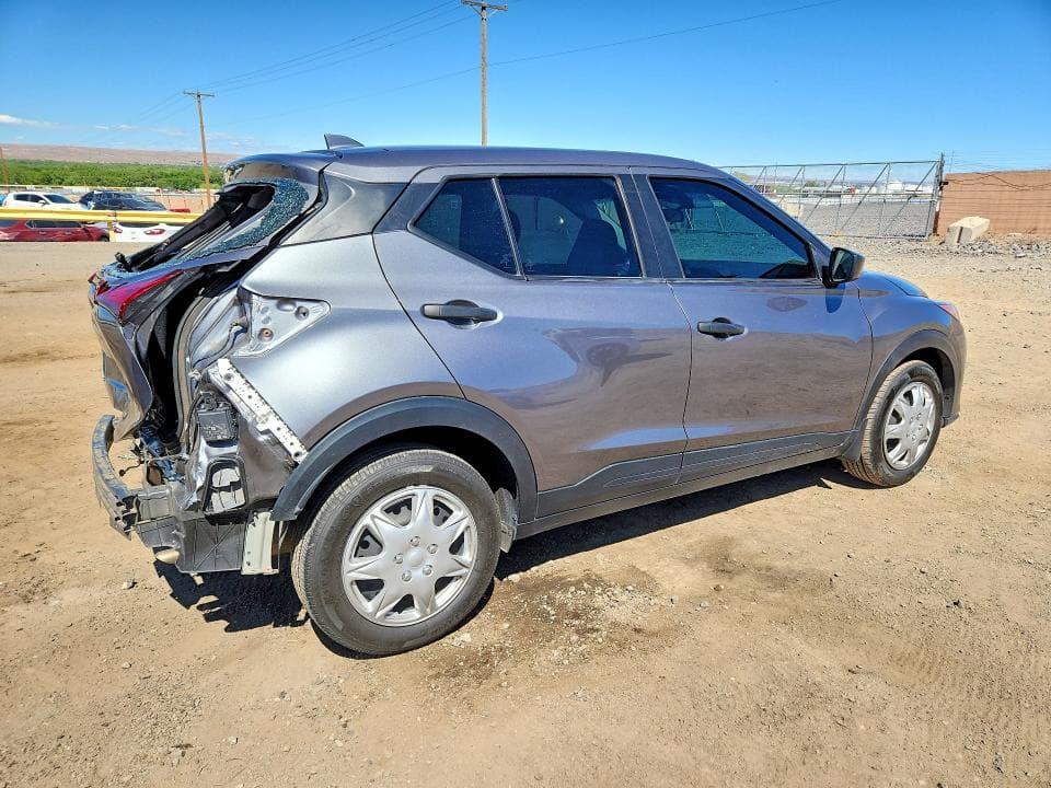 2024 NISSAN KICKS S S 3