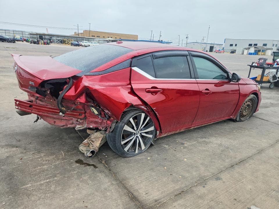 2019 NISSAN ALTIMA SR SR 3