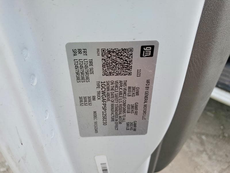 2023 CHEVROLET EXPRESS 25 12