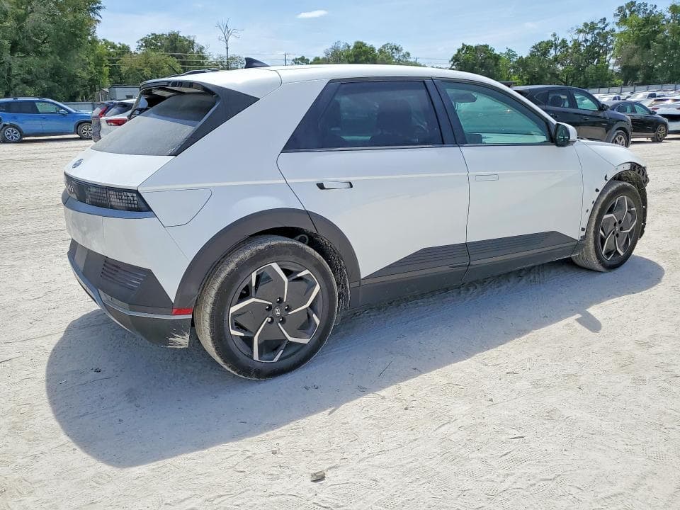 2024 HYUNDAI IONIQ 5 SE 3