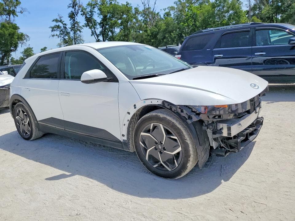 2024 HYUNDAI IONIQ 5 SE 4