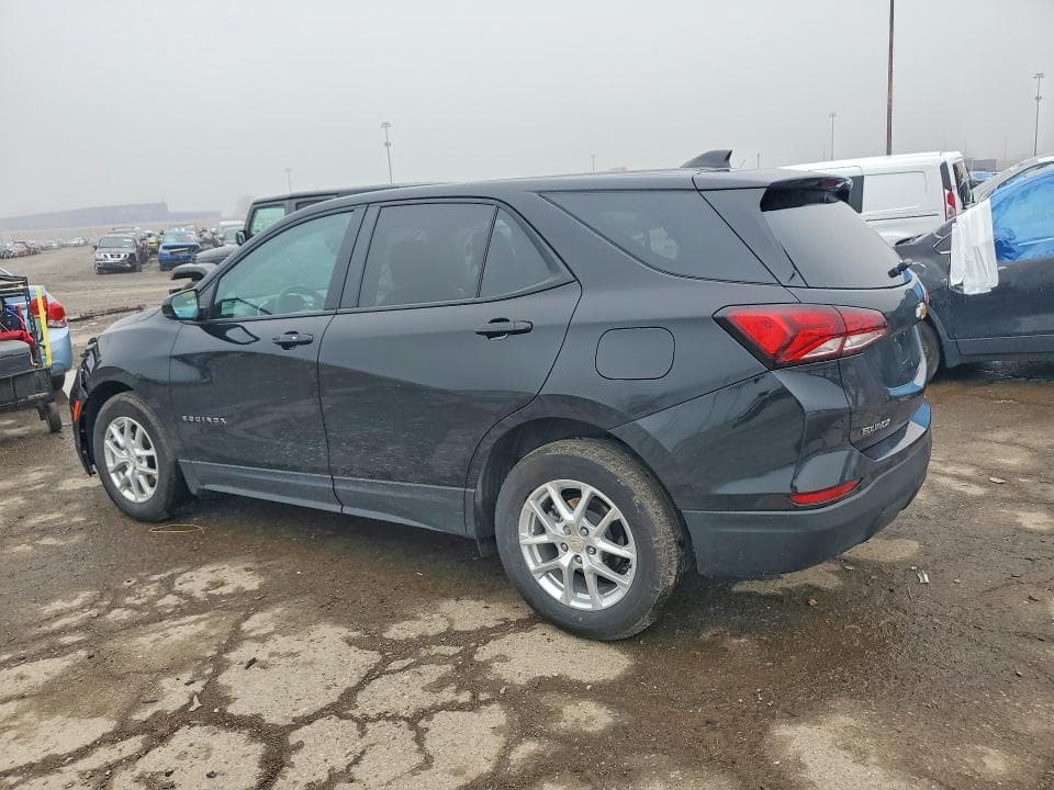 2024 CHEVROLET EQUINOX LS 2