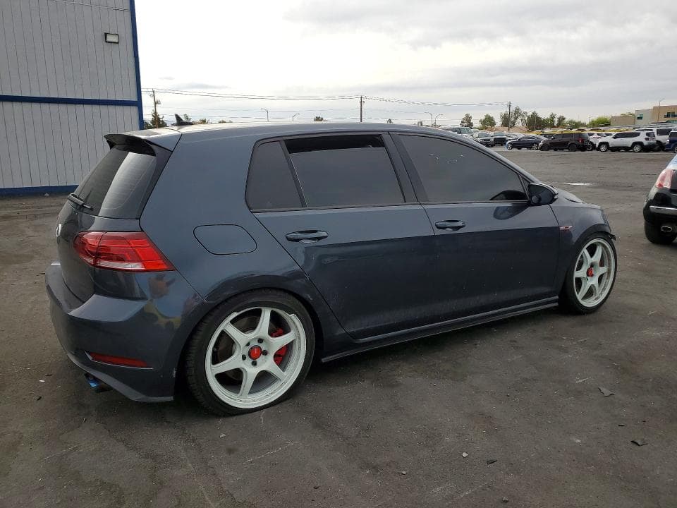 2018 VOLKSWAGEN GTI S 3