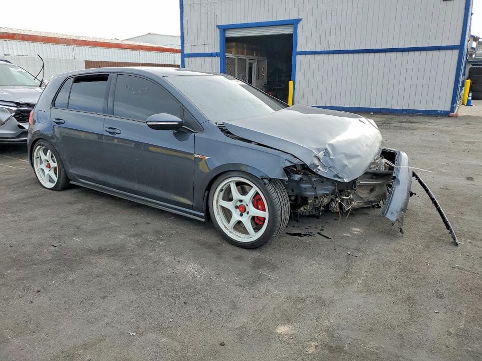 2018 VOLKSWAGEN GTI S 4