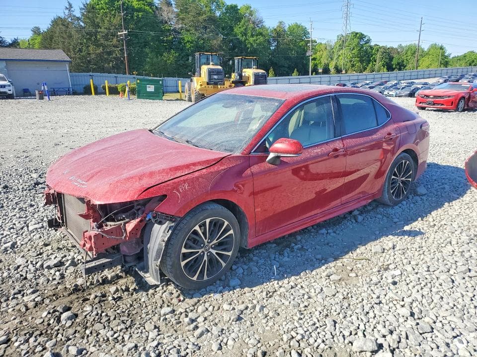 2019 TOYOTA CAMRY SE SE - 1