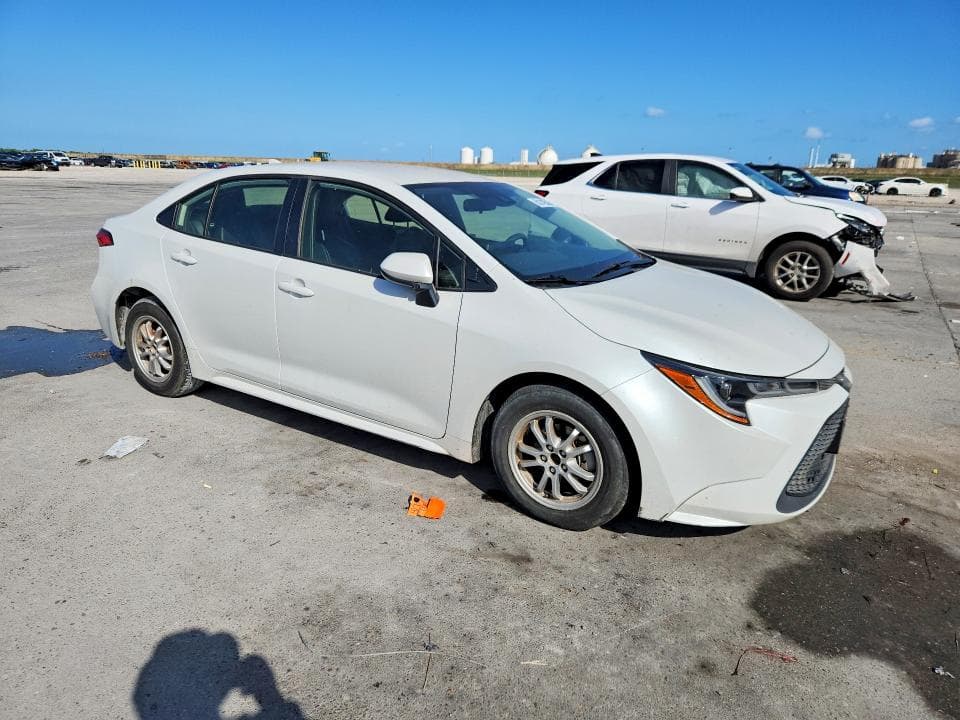 2022 TOYOTA COROLLA LE LE 4