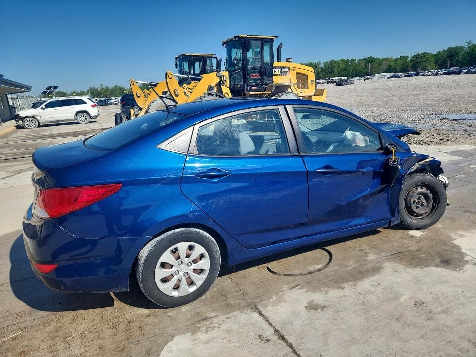 2016 HYUNDAI ACCENT SE 3