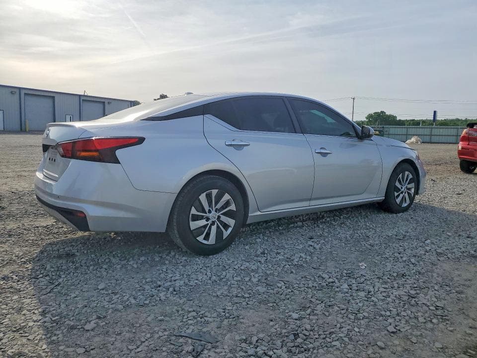 2020 NISSAN ALTIMA S 3