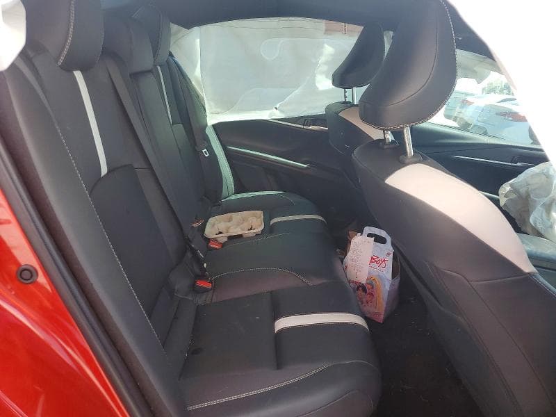 2025 TOYOTA CAMRY SE SE 10