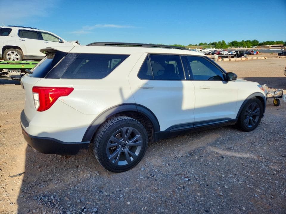 2021 FORD EXPLORER XLT 3