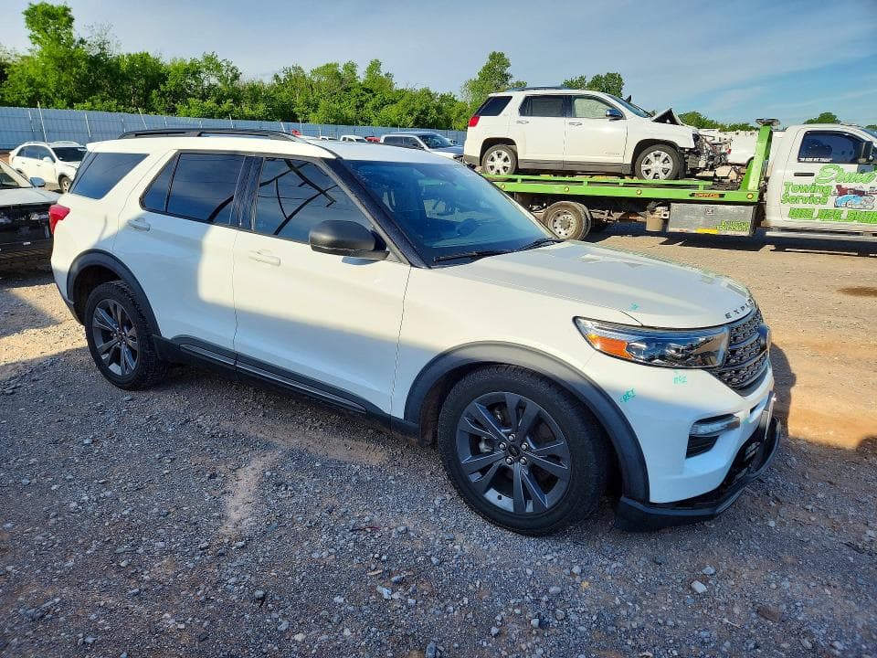 2021 FORD EXPLORER XLT 4