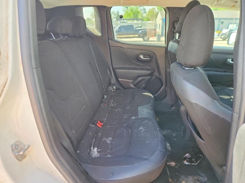 2017 JEEP RENEGADE LATITUDE 10