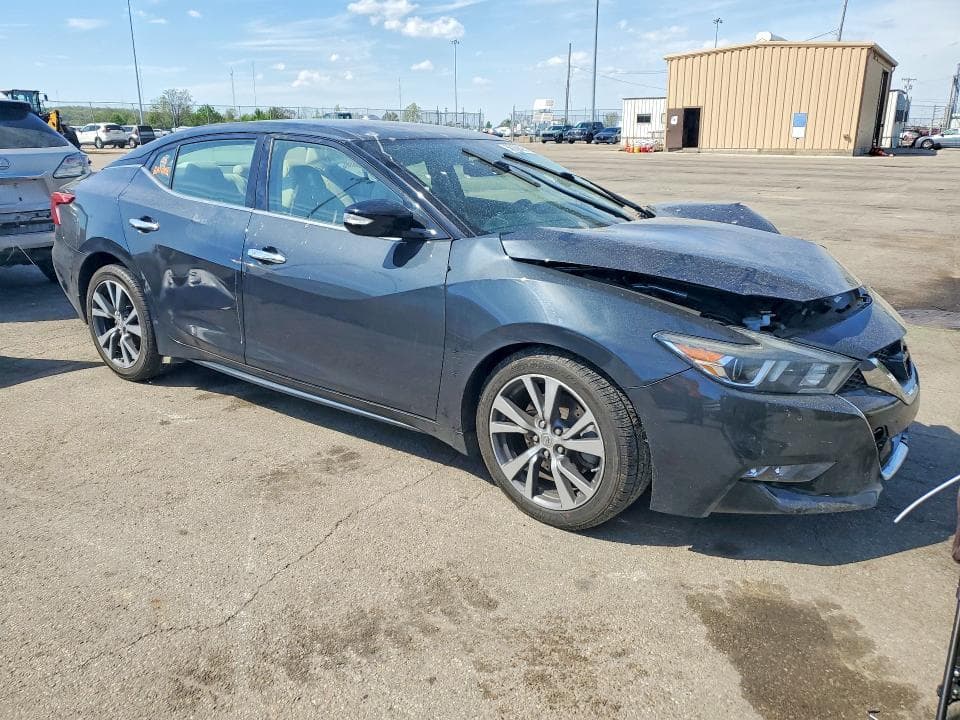 2017 NISSAN MAXIMA 3.5 SV 4