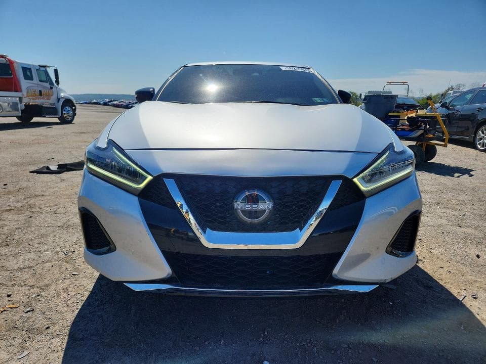 2023 NISSAN MAXIMA SV 5